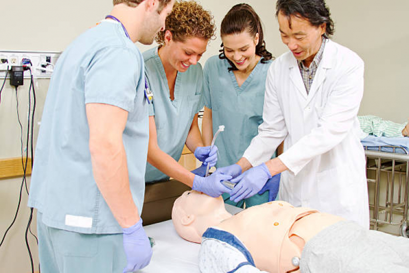 Curso Auxiliar Técnico de Enfermagem Preço São Lucas - Curso de Qualificação de Auxiliar de Enfermagem Guarulhos