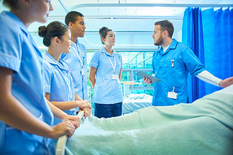 Curso de Qualificação de Auxiliar de Enfermagem Preço Mandaqui - Curso Auxiliar Técnico de Enfermagem Guarulhos