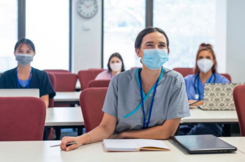 Curso Tecnico de Enfermagem Aeroporto - Curso Profissionalizante Enfermagem
