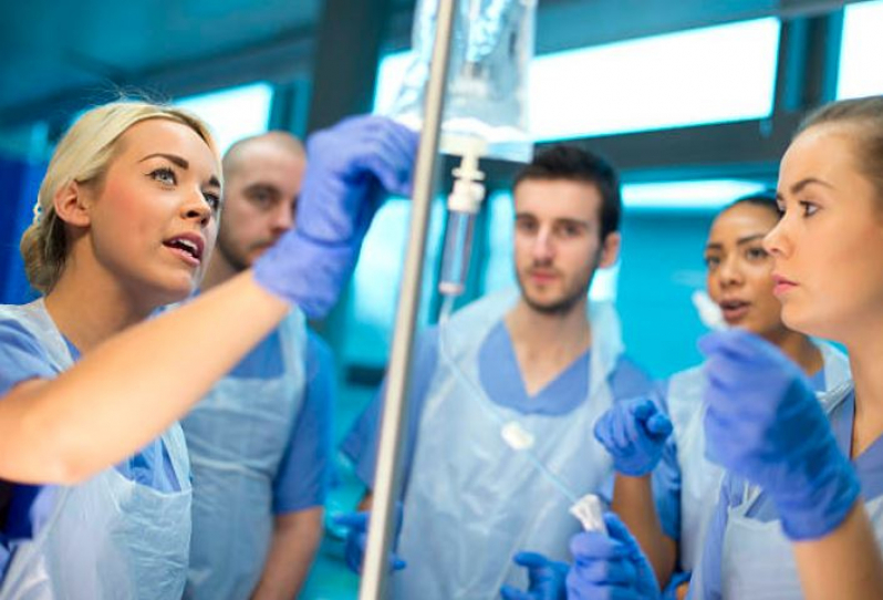Qual o Valor de Curso para Auxiliar de Enfermagem Vila Machado - Curso de Auxiliar Técnico de Enfermagem